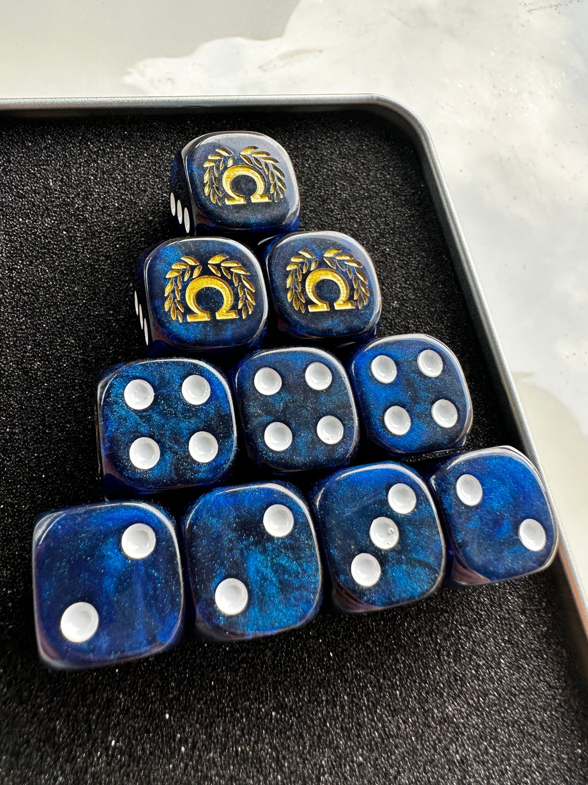 Acrylic D6 Dice – 40k Ultramarines – alternate product view