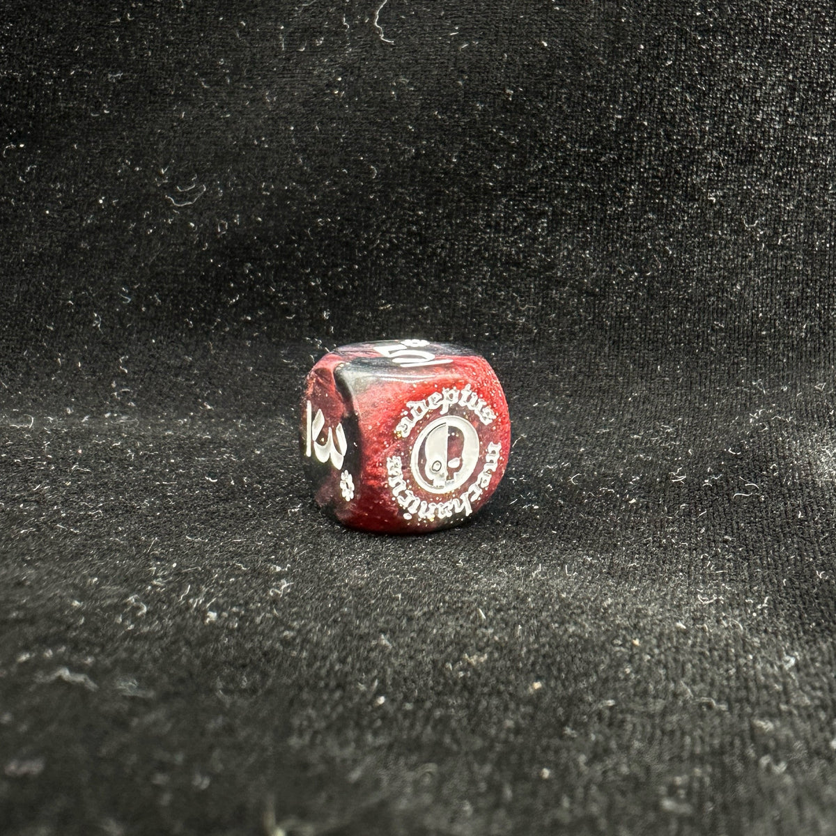 Acrylic D6 Dice – Adeptus Mechanicus – Warhammer40k 1 – alternate product view