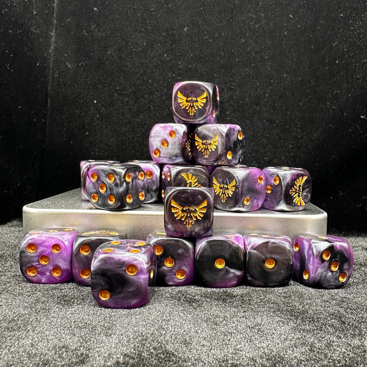 Acrylic D6 Dice – Black Swirl – Evil Sunz