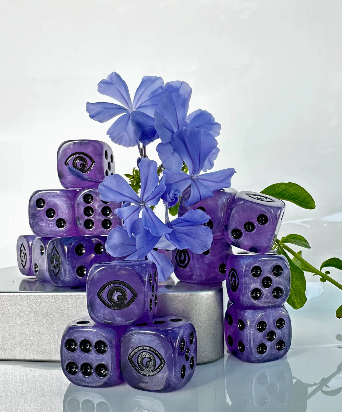 Acrylic D6 Dice – Eye Daemon – alternate product view