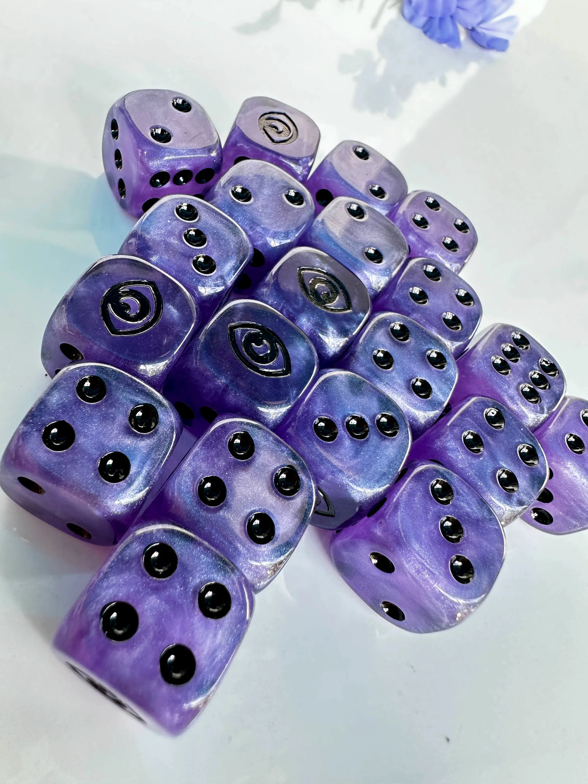 Acrylic D6 Dice – Eye Daemon – Warhammer 40K Eye of the Daemon Purple Acrylic D6 Dice