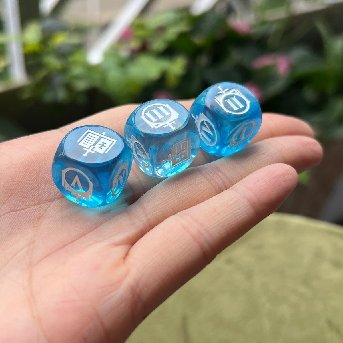 Acrylic D6 Dice – Grey Knights – alternate product view