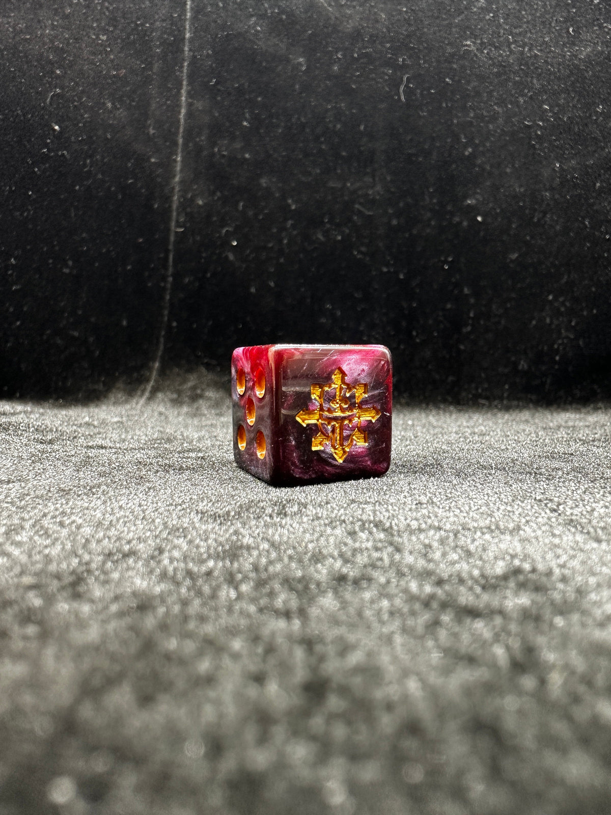 Acrylic D6 Dice – Knight Swirl – alternate product view