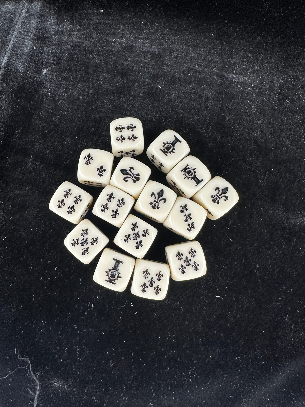 Acrylic D6 Dice – Lis Off – alternate product view