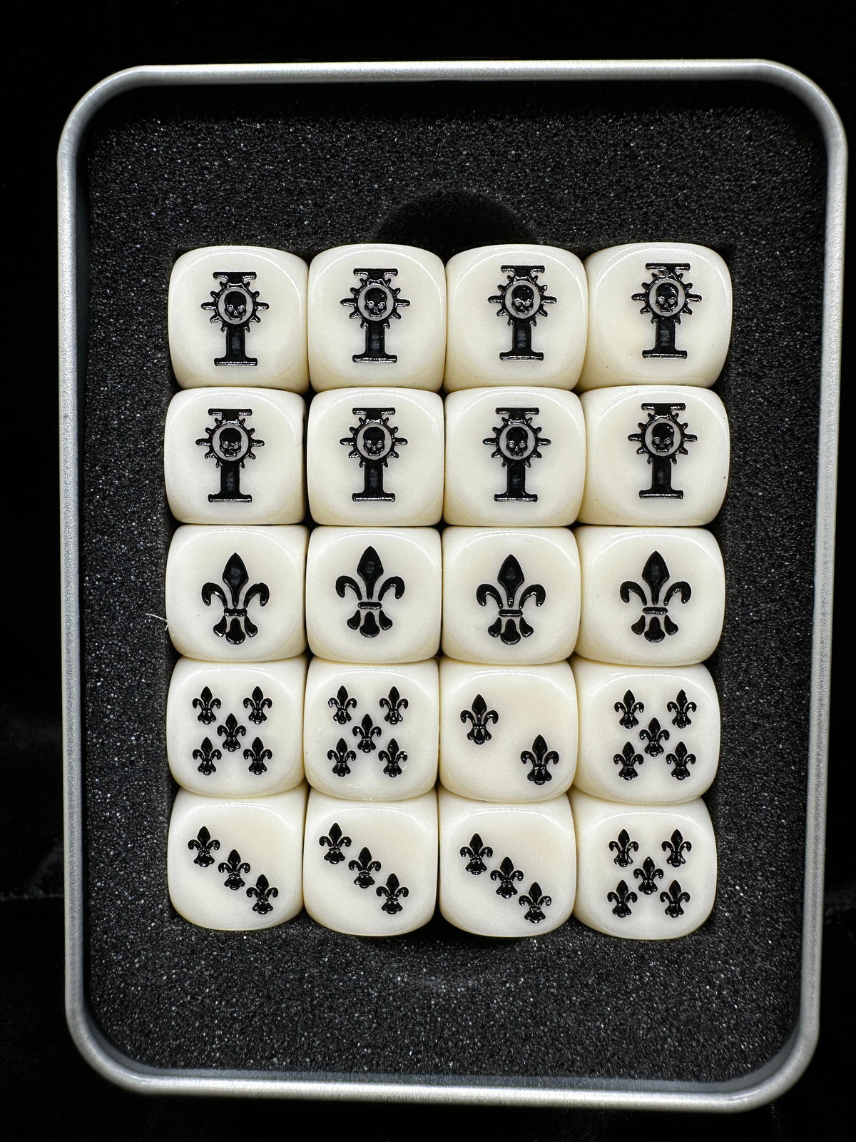 Acrylic D6 Dice – Lis Off – alternate product view