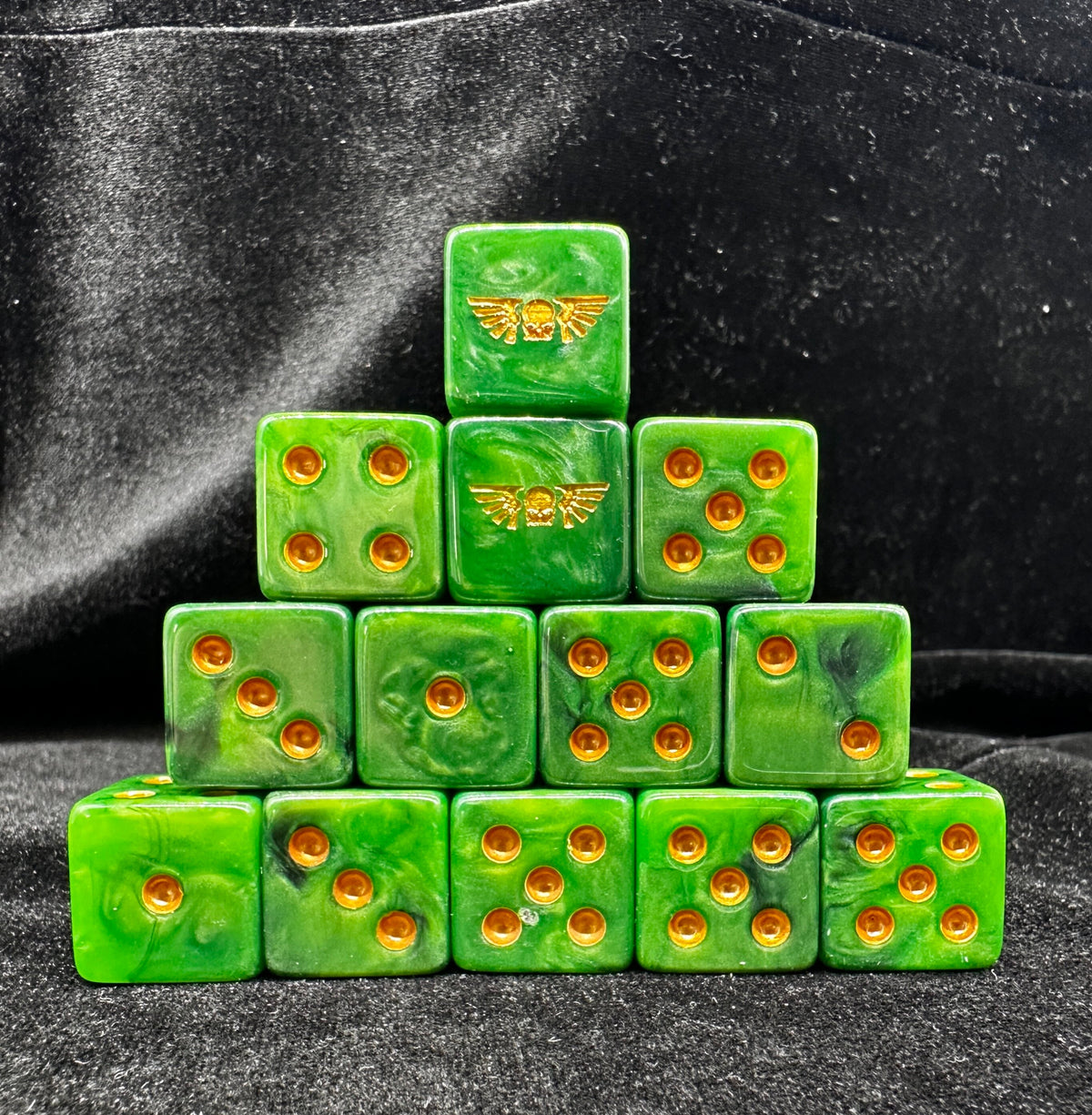 Acrylic D6 Dice – Marines Pearlescent