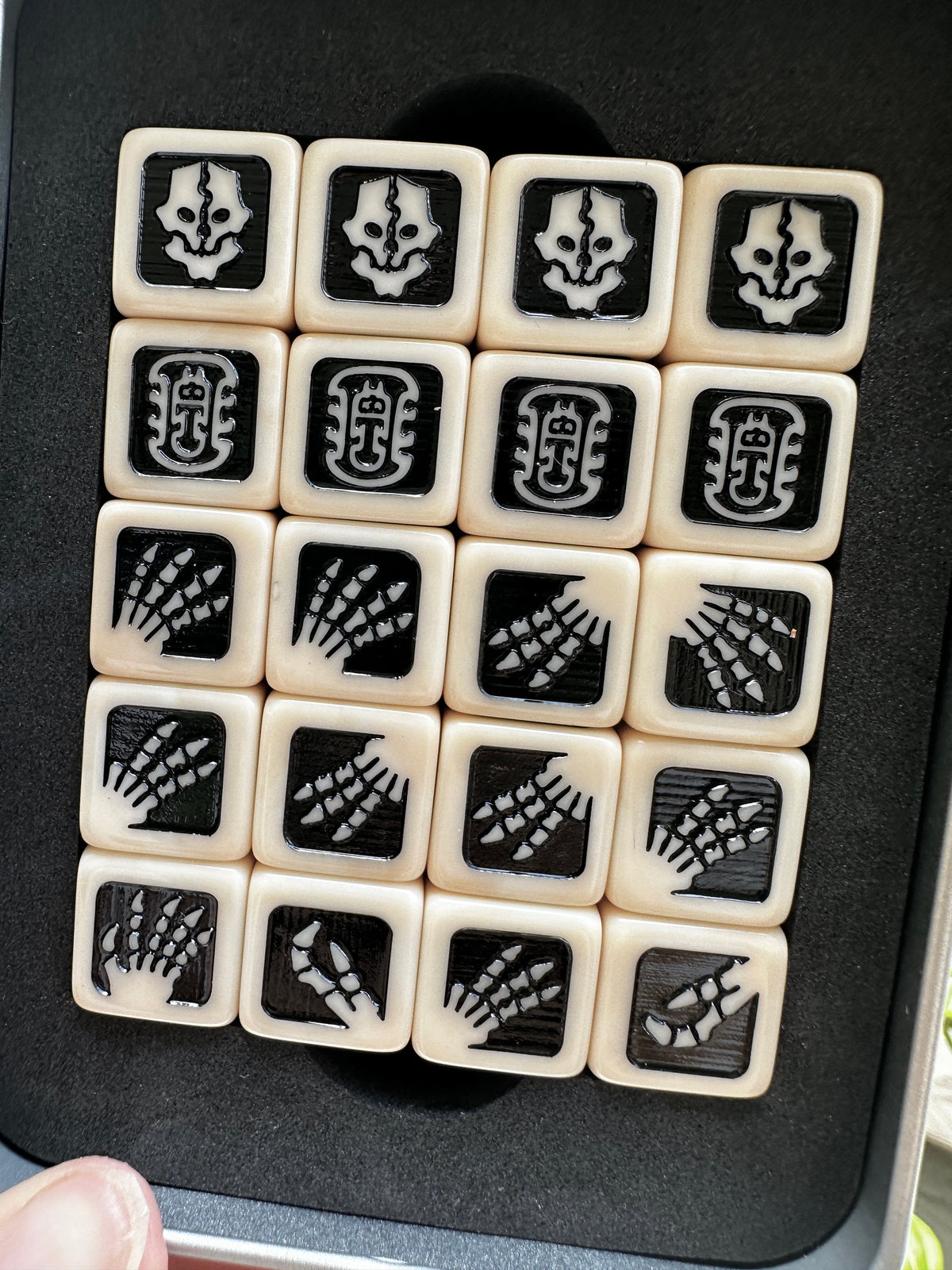 Acrylic D6 Dice – Ossiarch Bonereapers – alternate product view
