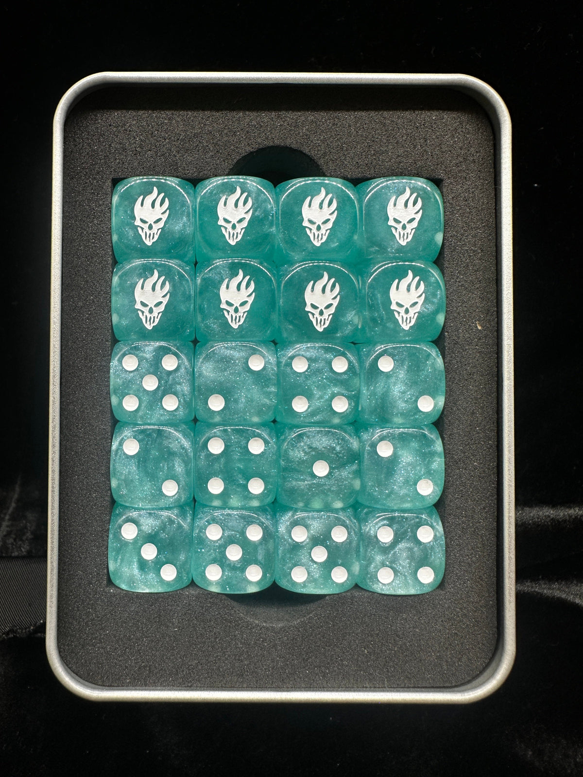 Acrylic D6 Dice Set – Glitter – alternate product view