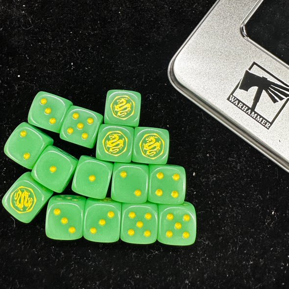Acrylic D6 Dice Set – Gold Numbers – alternate product view