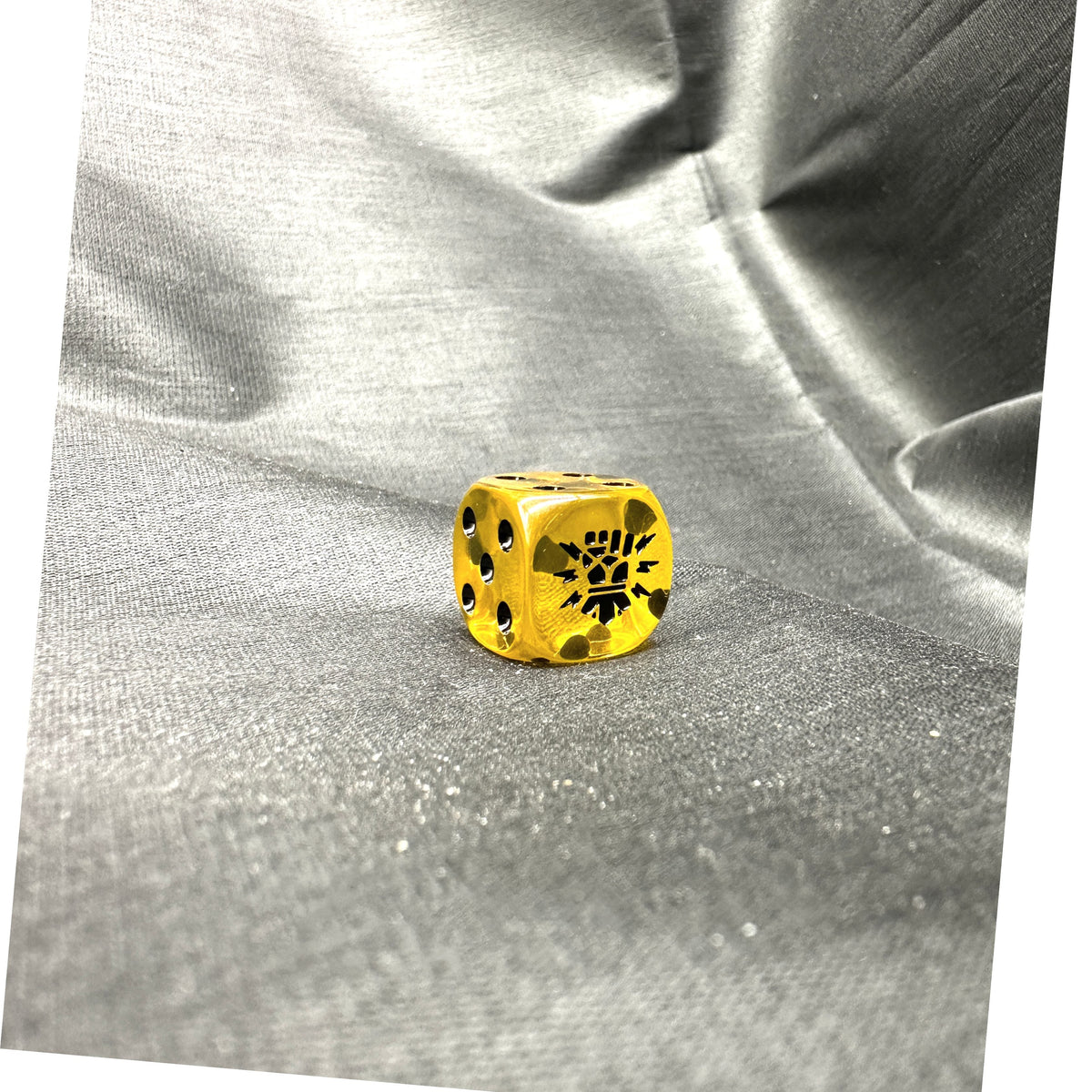 Acrylic D6 Dice Set – Imperial Fists – alternate product view