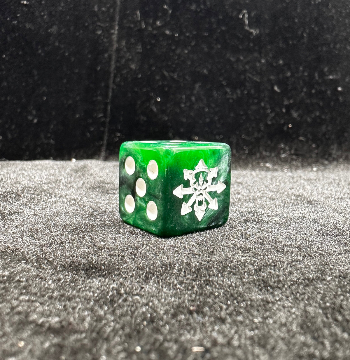 Acrylic D6 Dice Set – Knight Chaos – alternate product view