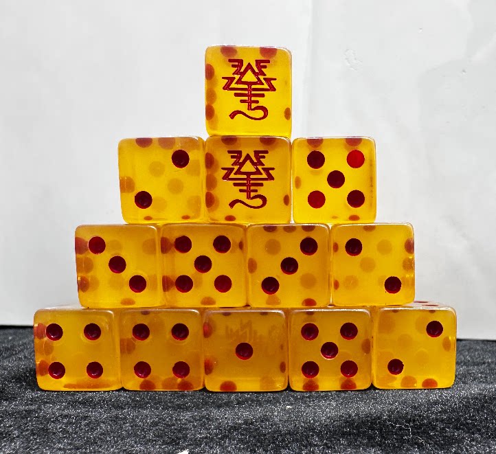 Acrylic D6 Dice Set – Orange Pearlescent – alternate product view