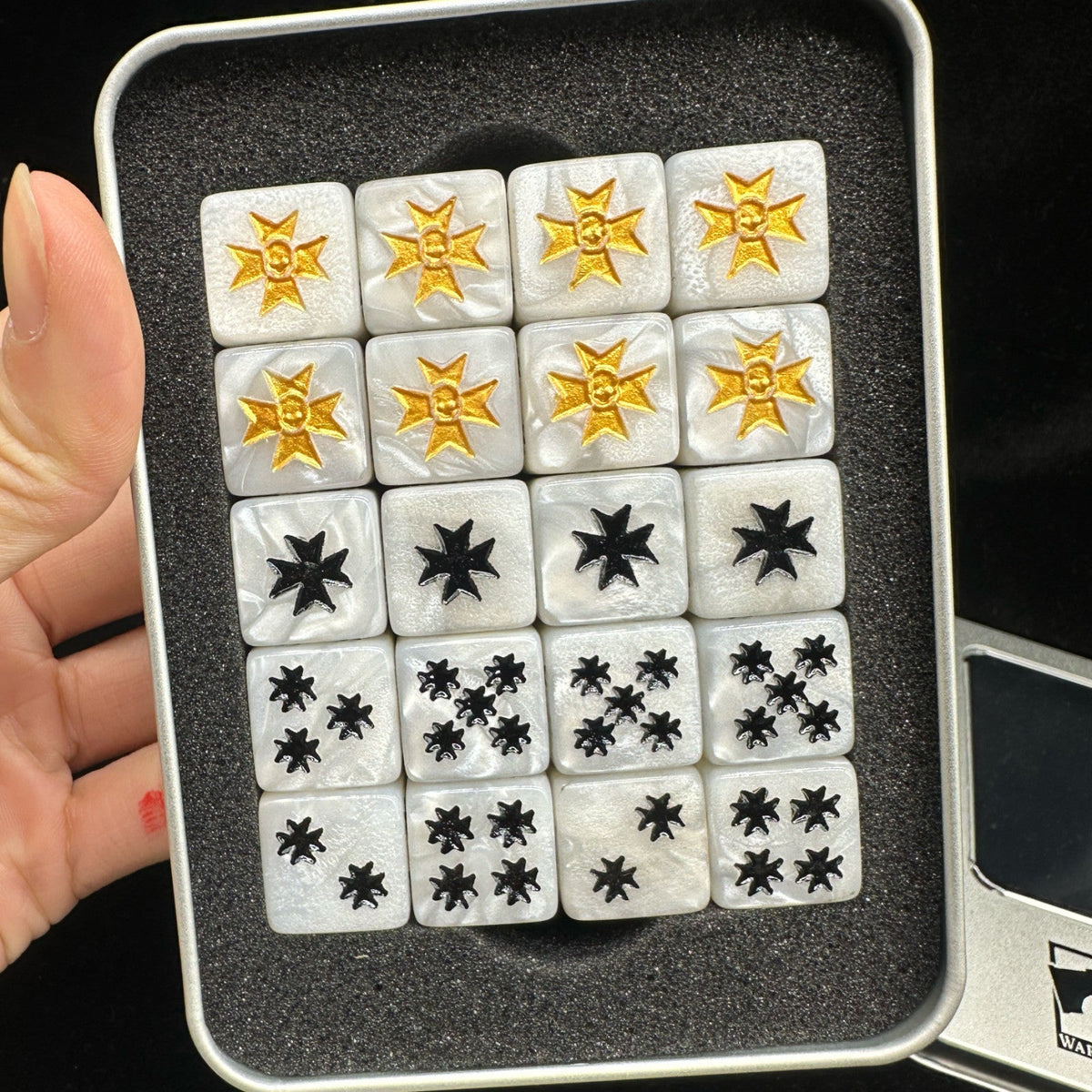Acrylic D6 Dice – Templar Pearlescent