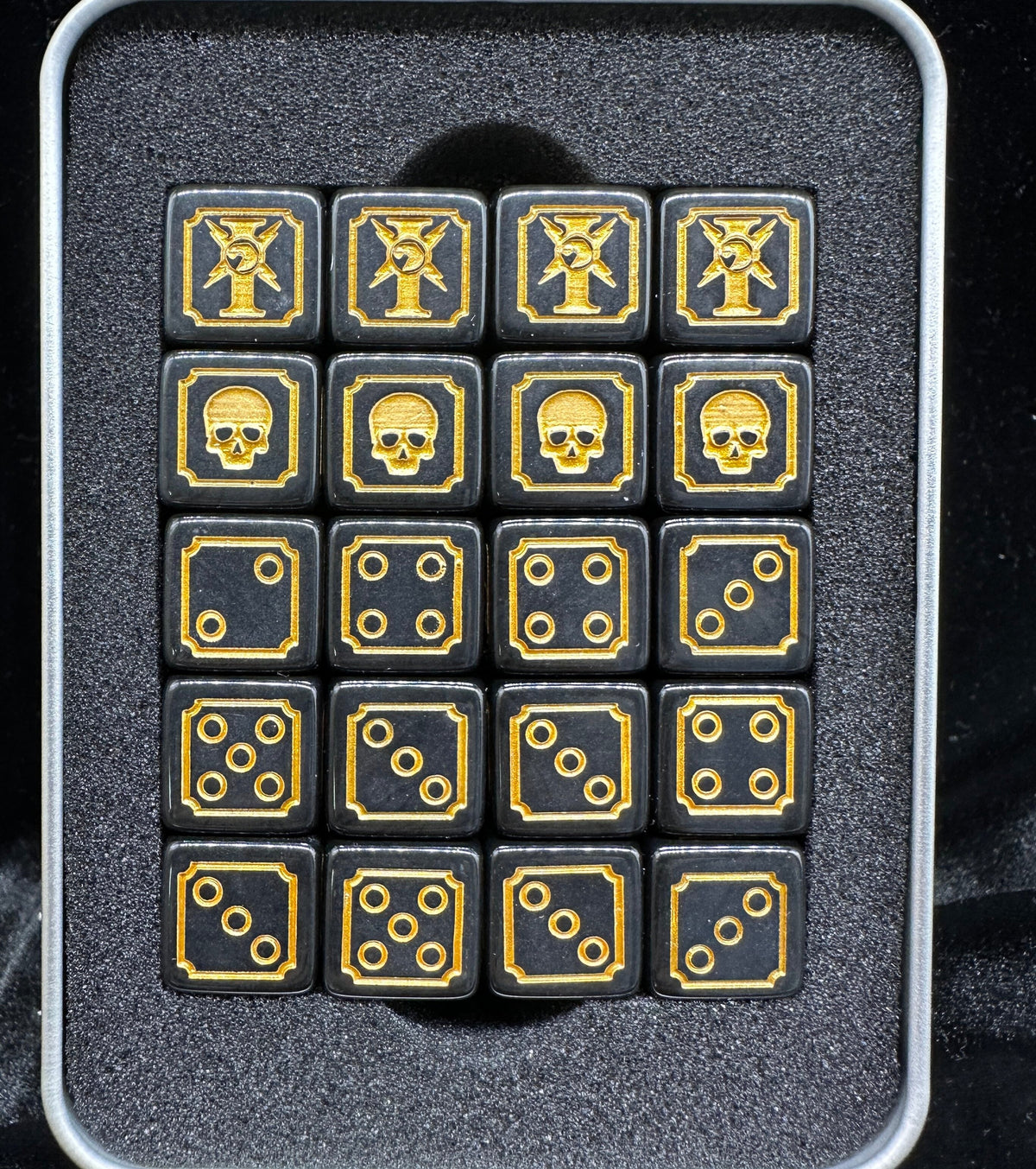 Acrylic D6 Dice – Warhammer 40K – alternate product view
