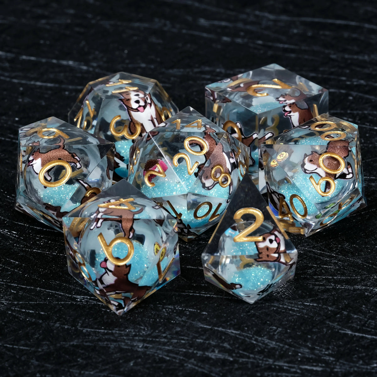 American Pit Liquid Core Dice Set – Gold Numbers