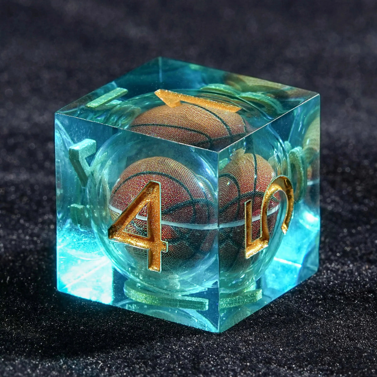 Basketball Liquid Core DND Dice Set – Gold Numbers – Aqua blue transparent resin round basketball core DND D6 dice