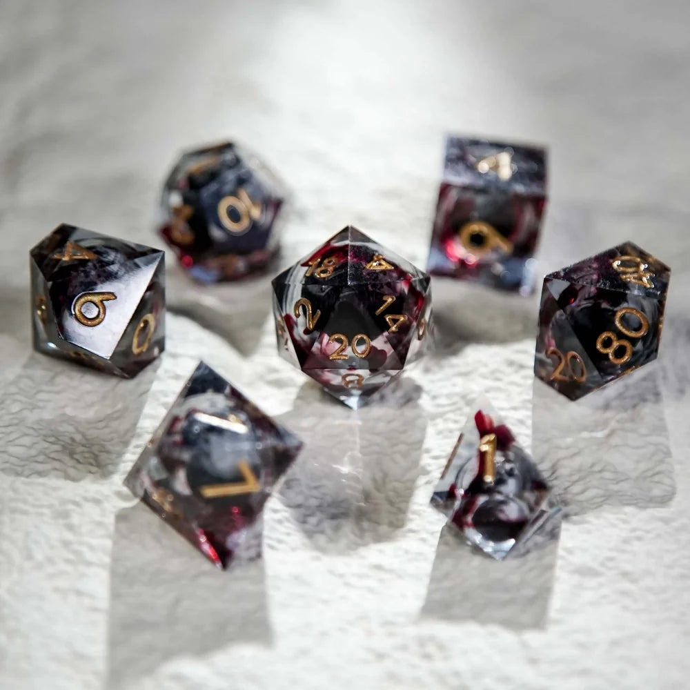 Horror Blood Liquid Core DND Dice Set – Gold Numbers – Blood Red Skull Core Resin DND Dice Set + Gold Font