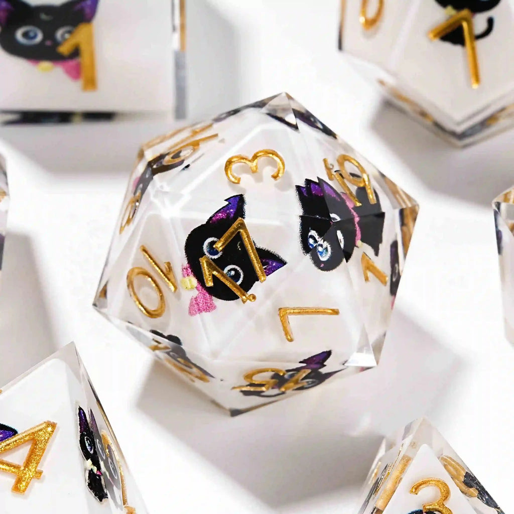 Cat Resin DND Dice Set – Eyes Cute – Sharp-edged white resin DND D20 dice with gold engravings and cute black cat