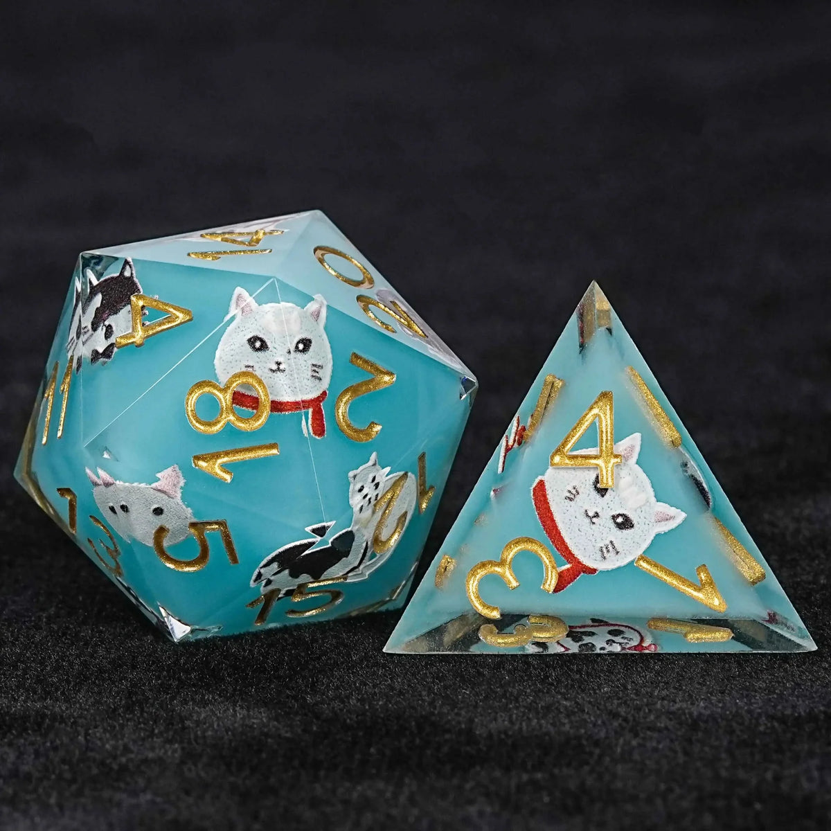 Cat Resin DND Dice Set – Gold Numbers – Blues – Vintage blues cat resin dnd dice set + gold numbers