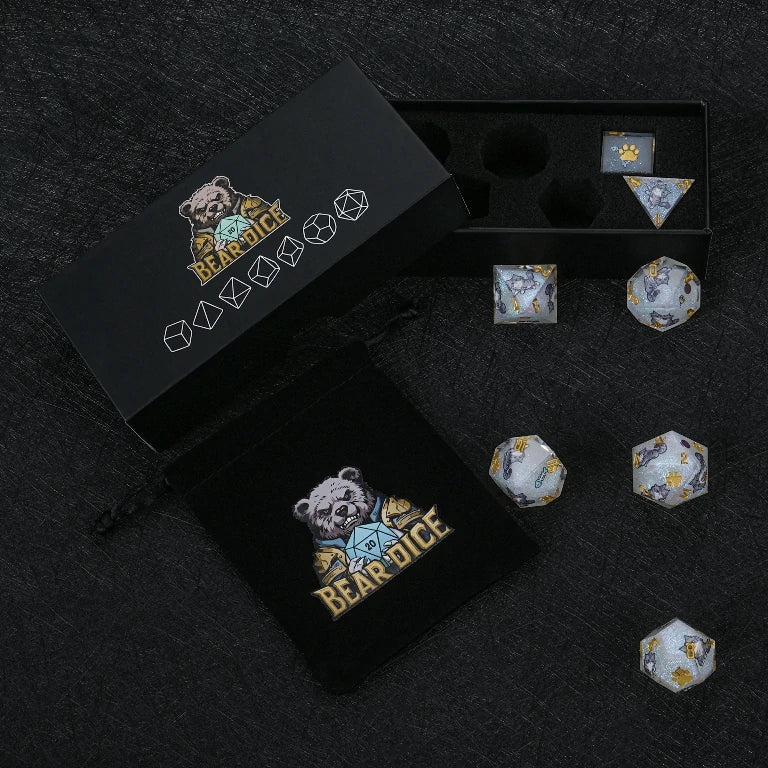 Cat Resin DND Dice Set – Maine Coon – alternate product view