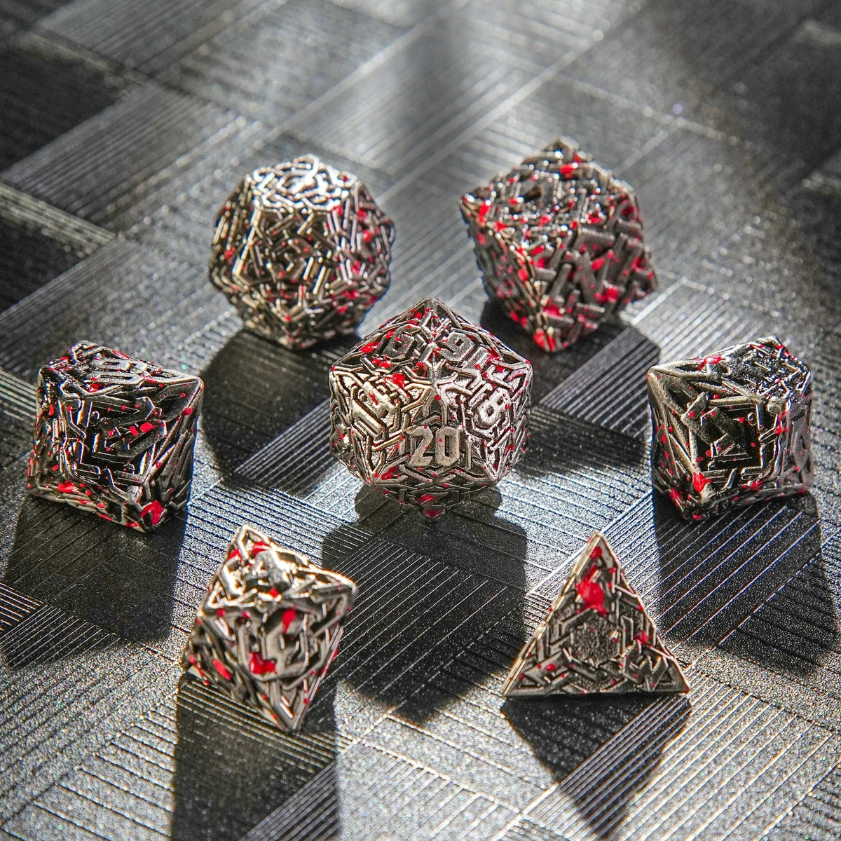 Celtic Knot Metal DND Dice Set – Blood – Metal Solid Celtic Knot Blood Dice Set