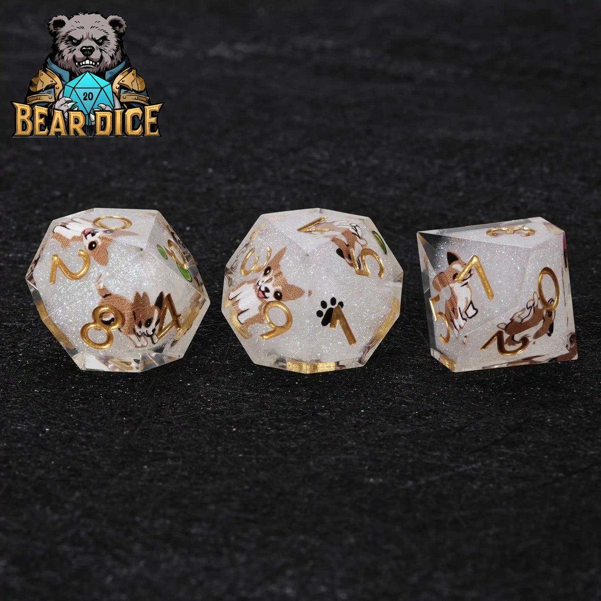 Chihuahua Resin D10 Dice – Gold Numbers – Set of 3 Chihuahua White Glitter Resin D10 Dice, showing sculpted dog design