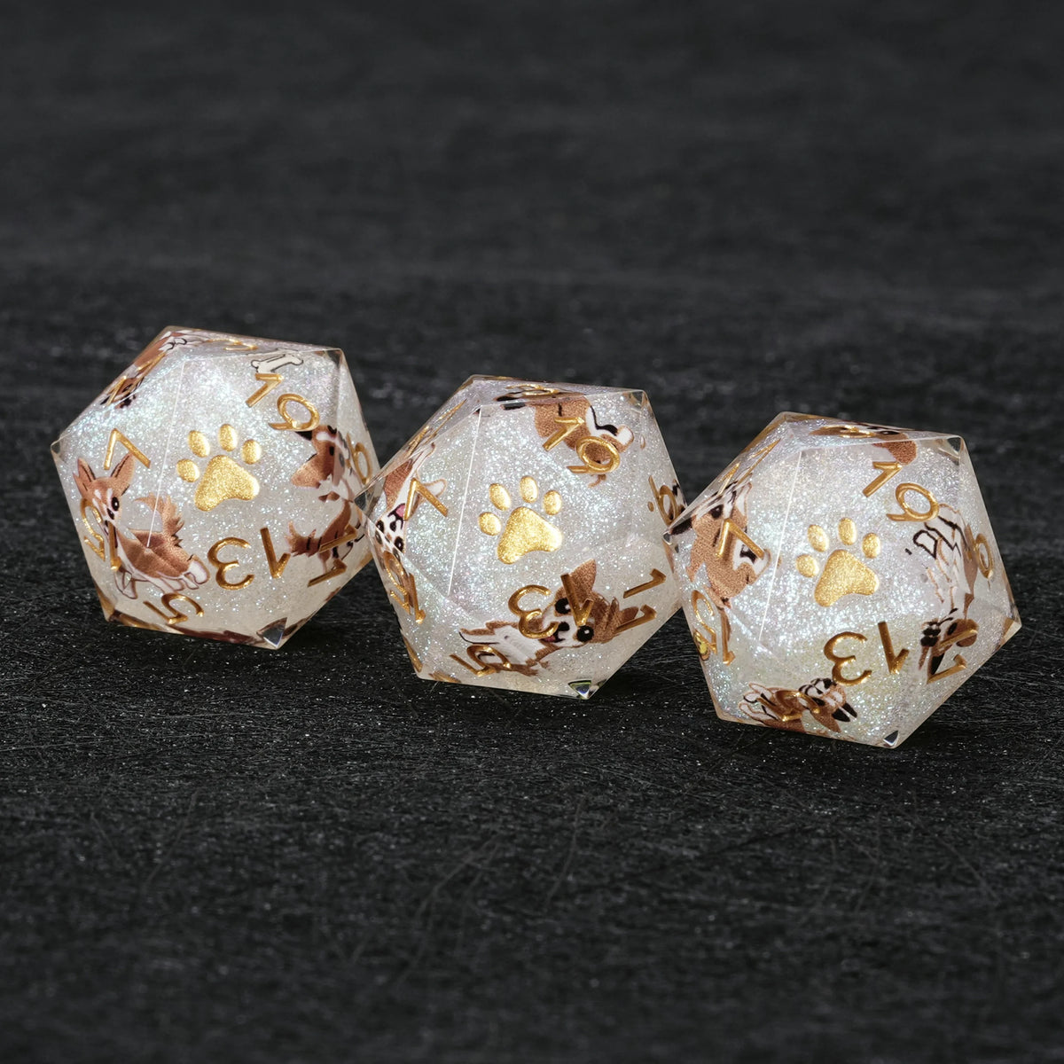Chihuahua Resin D20 Dice Set – Glitter – alternate product view