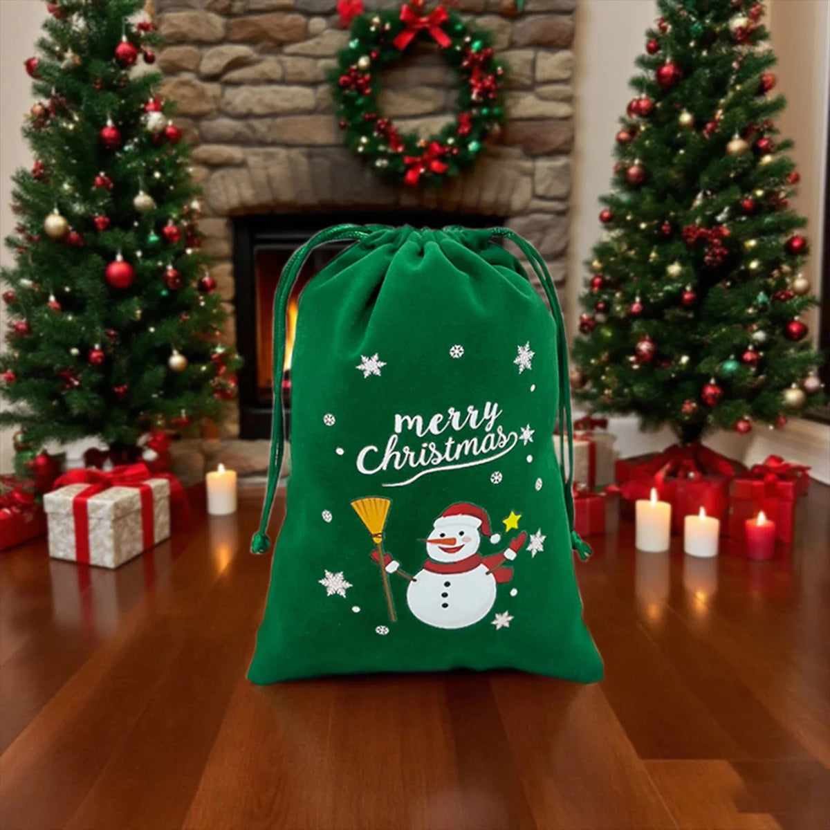 Christmas Dice Box – Drawstring Board – Christmas themed drawstring bag for board game dice storage, cute velvet gift