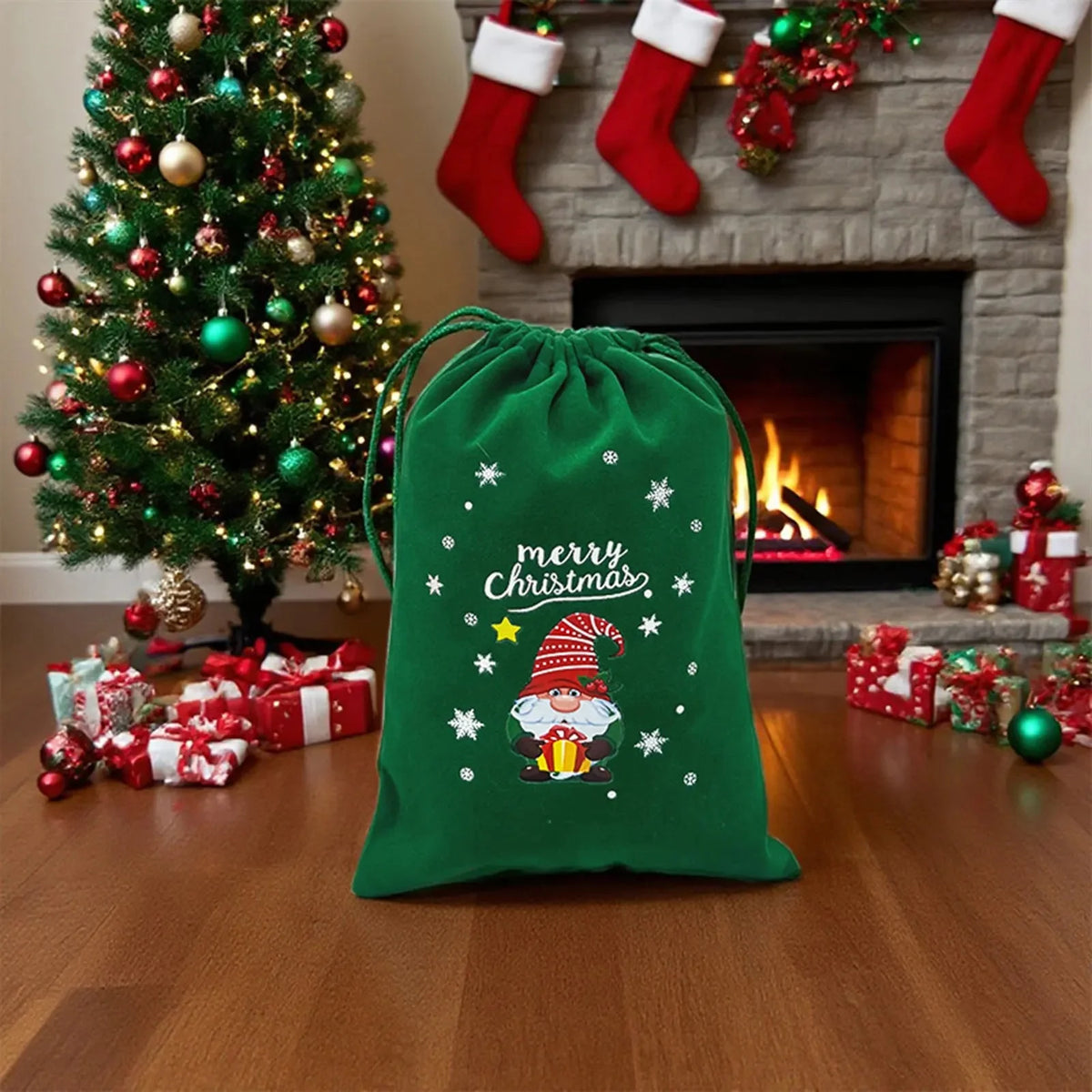 Christmas Dice Box – Drawstring Board – Christmas themed drawstring bag for board game dice storage, cute velvet gift