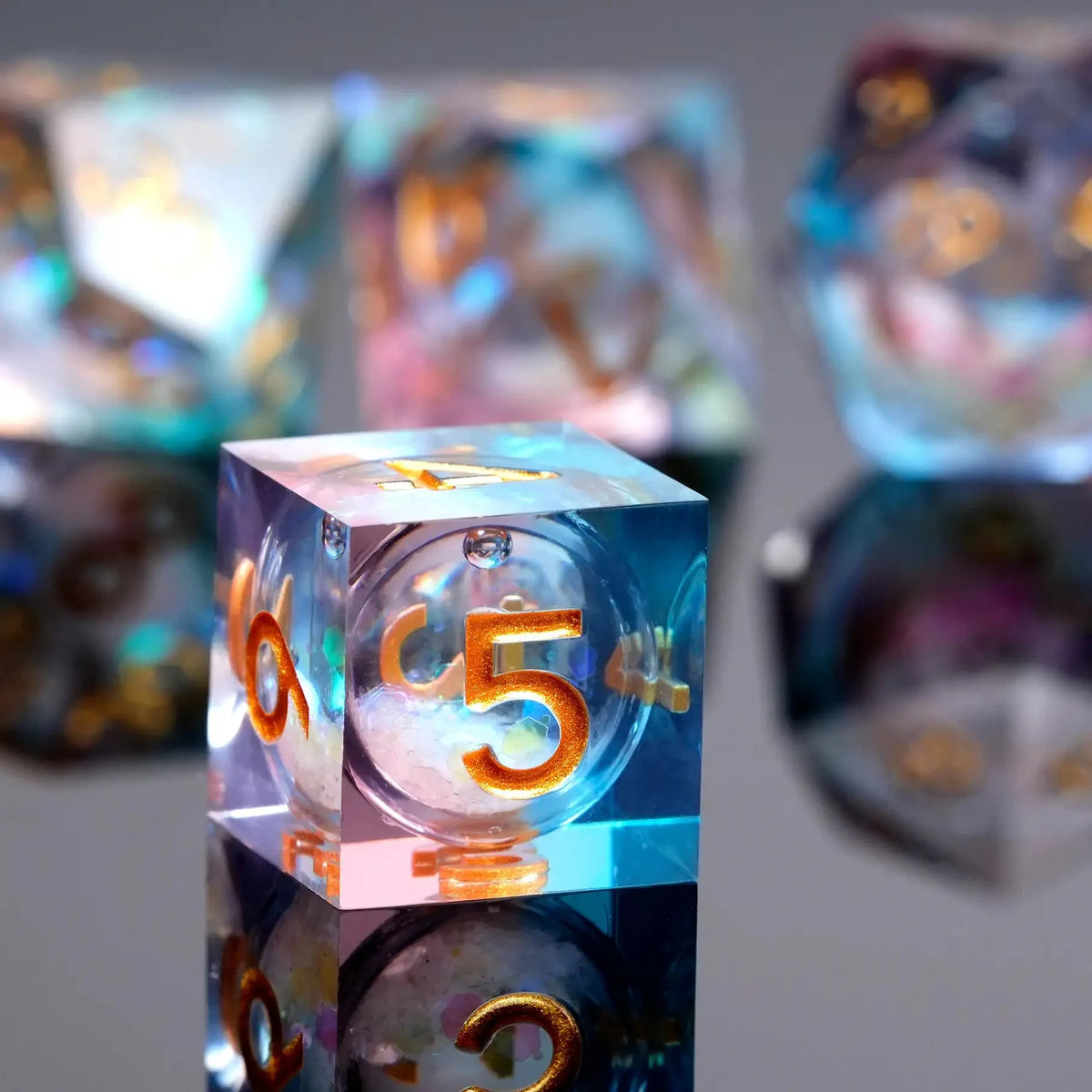 Clear Powder Liquid Core Dice Set – Gold Numbers – Clear Powder Blue Resin Dice Quicksilver Glitter with Inlaid Gold