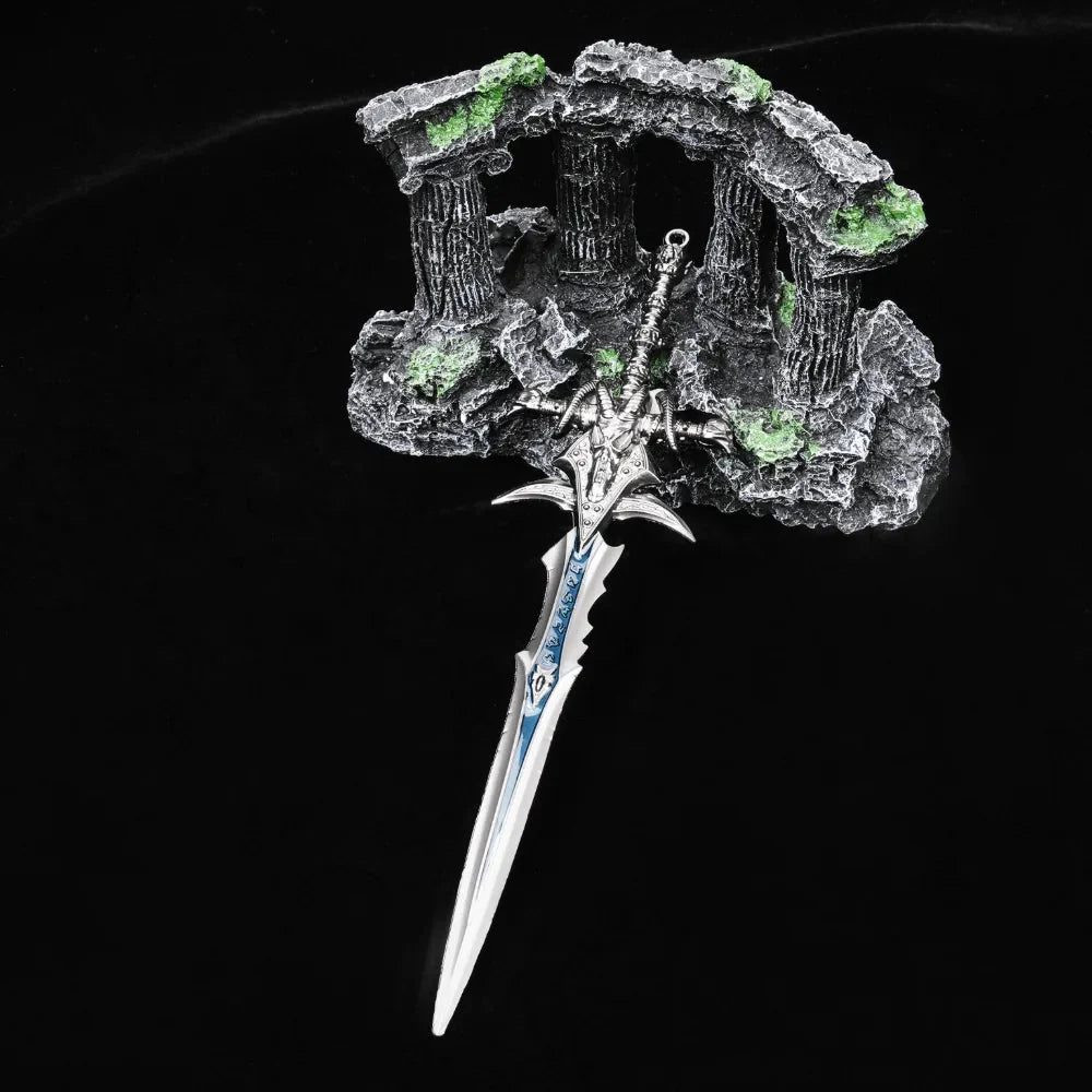 Collection Warcraft RPG Miniature – Tabletop Model Dice – DND Dice Accessory Collection Warcraft Classic Weapon Model