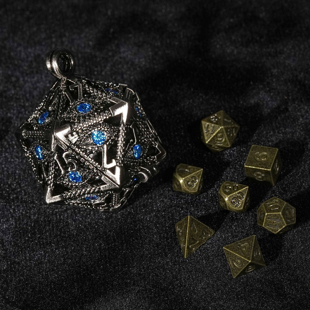 Dragon Keychain – Eye Cage D20 Dice Set – Sapphire Dragon Eye Metal Hollow D20 Dice Cage Keychain + 7 Mini Metal Dice