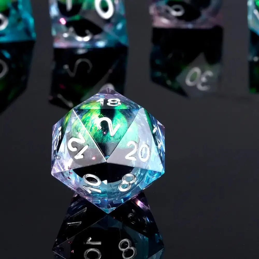 Dragon Liquid Core Liquid Core Dice Set – Eye – Green Dragon Eyes transparent resin DND D20 dice with silver engraved