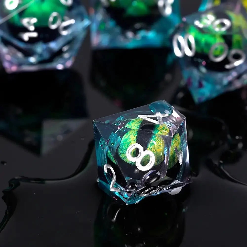 Dragon Liquid Core Liquid Core Dice Set – Eye – Liquid core green dragon eye transparent resin DND D10 dice with silver