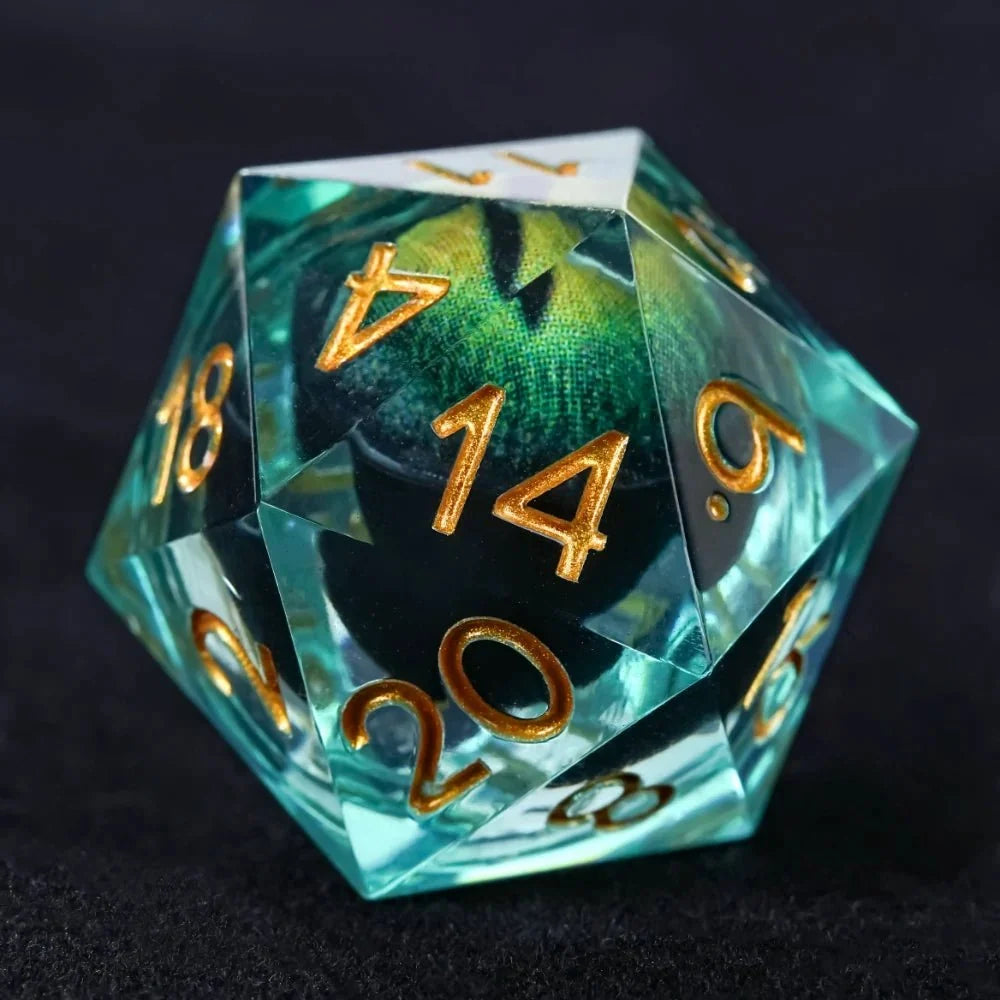 Dragon Liquid Core Liquid Core Dice Set – Eye – Personalized Design 1 – Purple transparent resin liquid core dragon eye