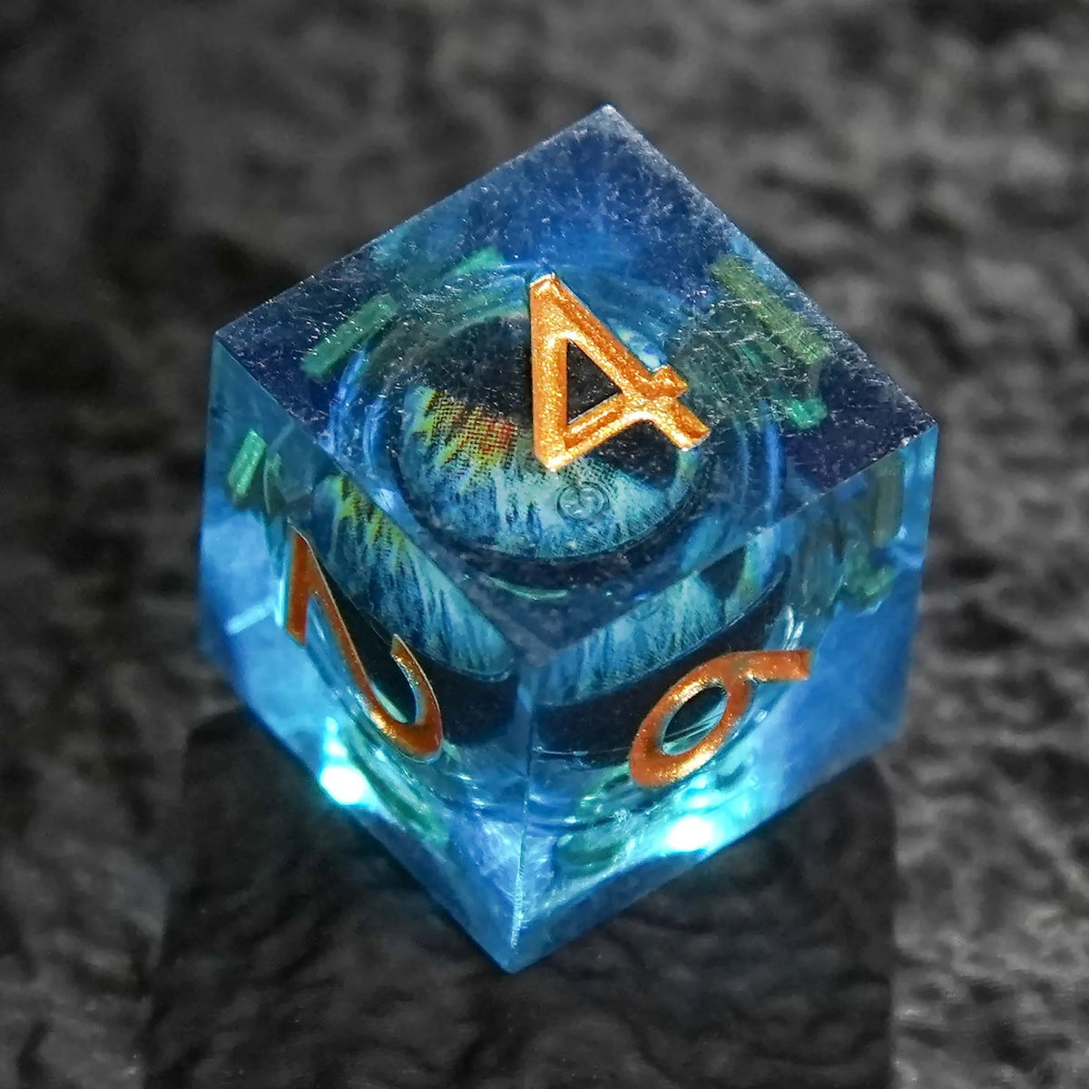 Dragon Liquid Core Dice Set – Gold Numbers – Eyes – Blue Dragon's Eye Liquid Core Resin DND Dice Set + Gold Numbers