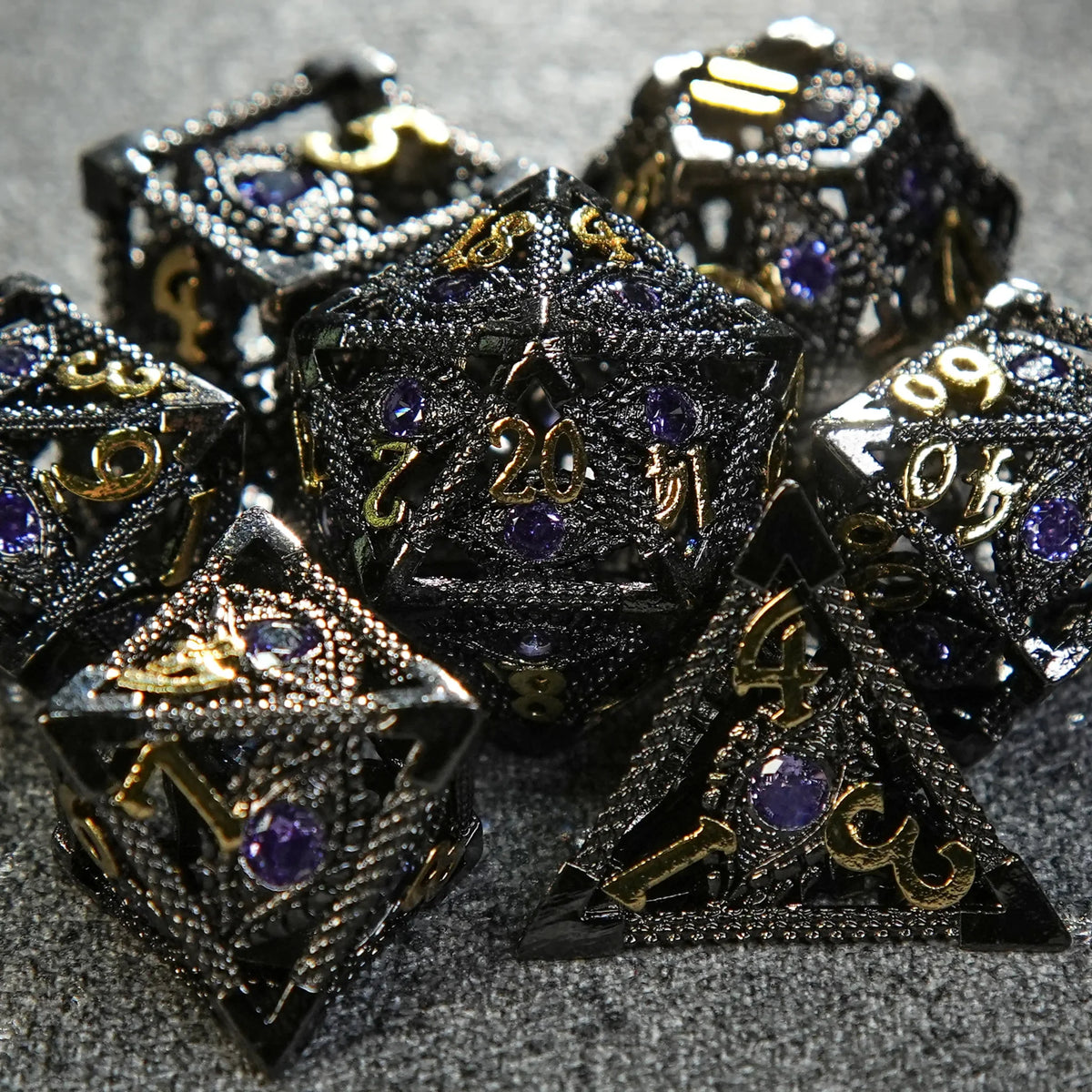 Dragon Metal DND Dice Set – Eye – DND Amethyst Dragon's Eye Hollow Metal Dice Set|Eyes of Cthulhu