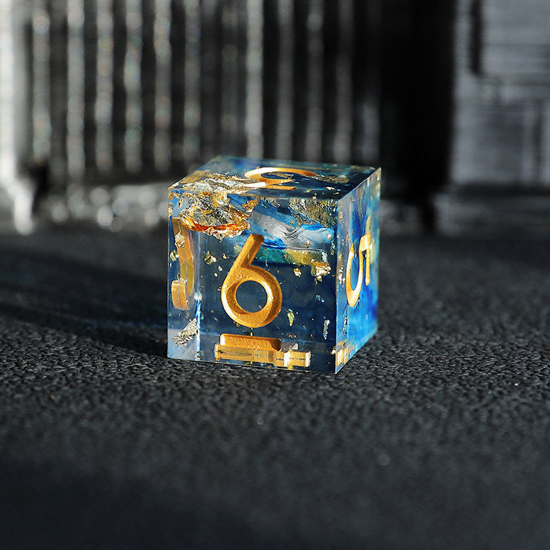 Dragon Resin D20 Dice – Eye Corner – alternate product view