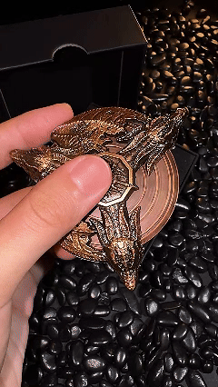 Dragon Wing Metal DND Dice Set – Roulette Blood – alternate product view