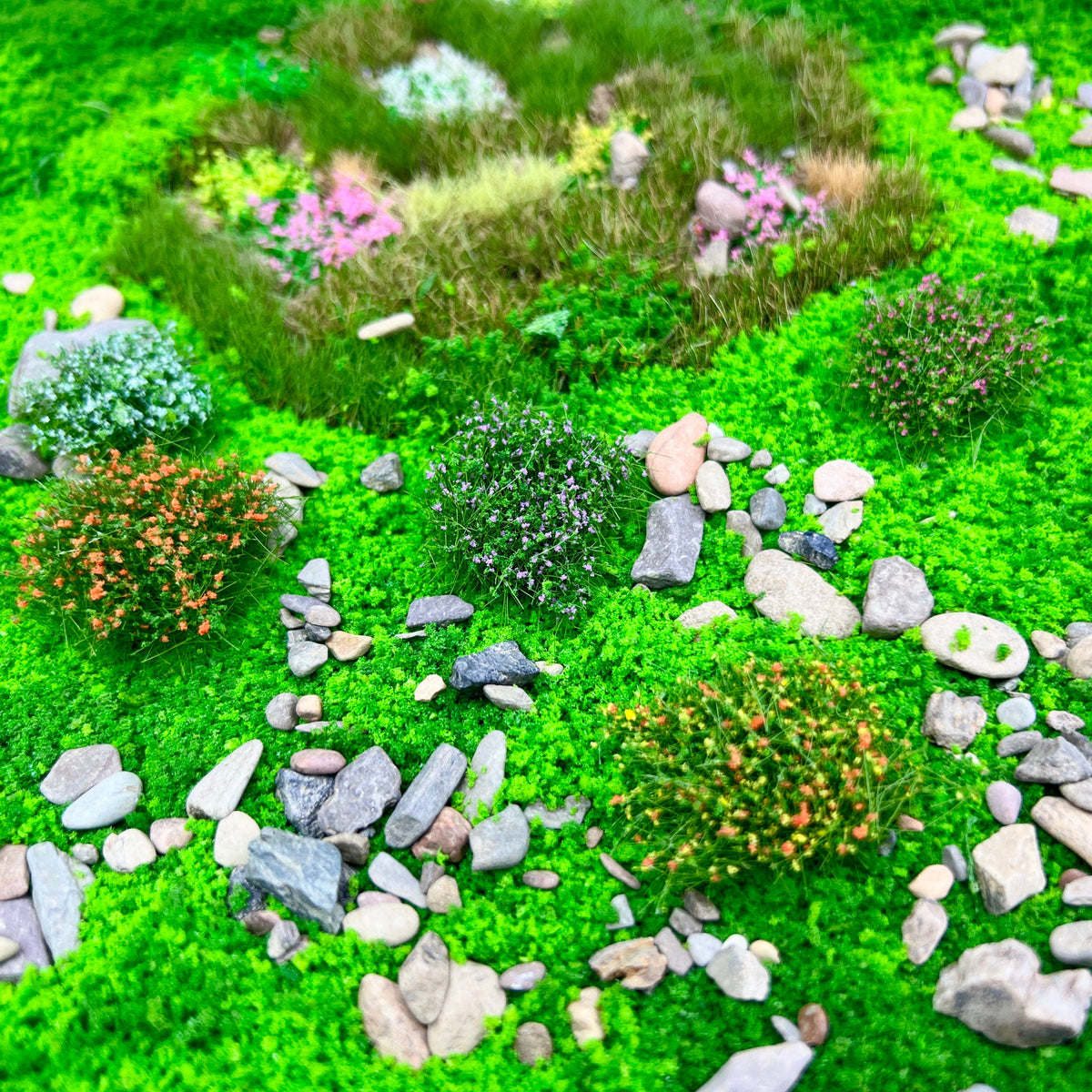 Flower RPG Miniature – Tabletop Model – Miniature Flower Clusters – Realistic vegetation for tabletop wargame terrain