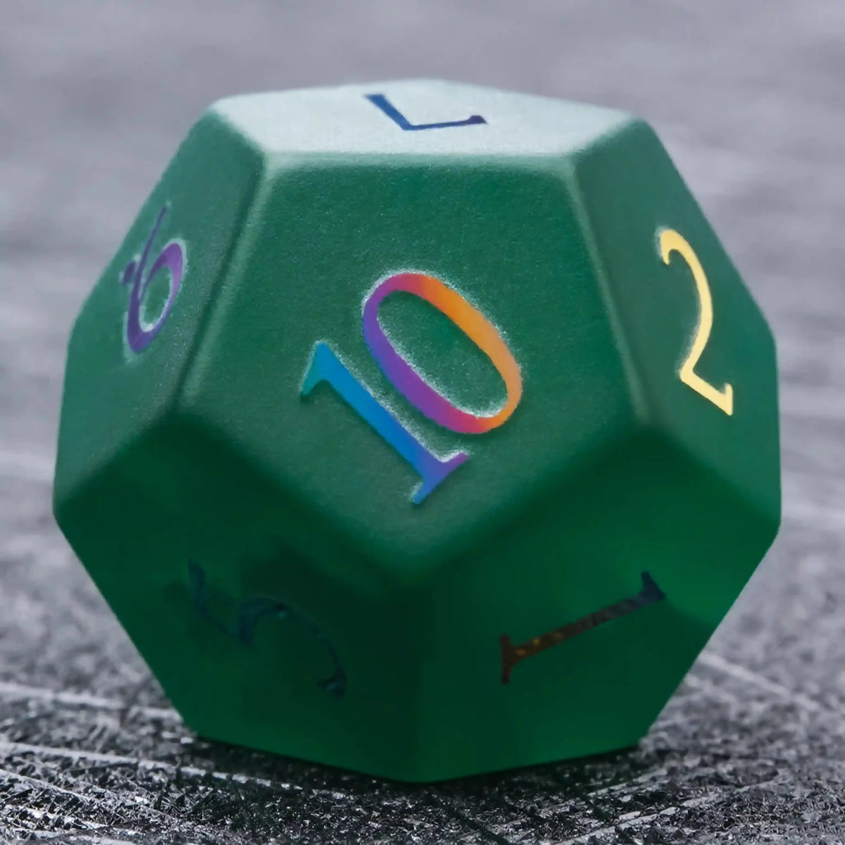 Frosted Gemstone DND Dice Set – Green Glass Frosted Gem DND Dice Set + Colored Fonts