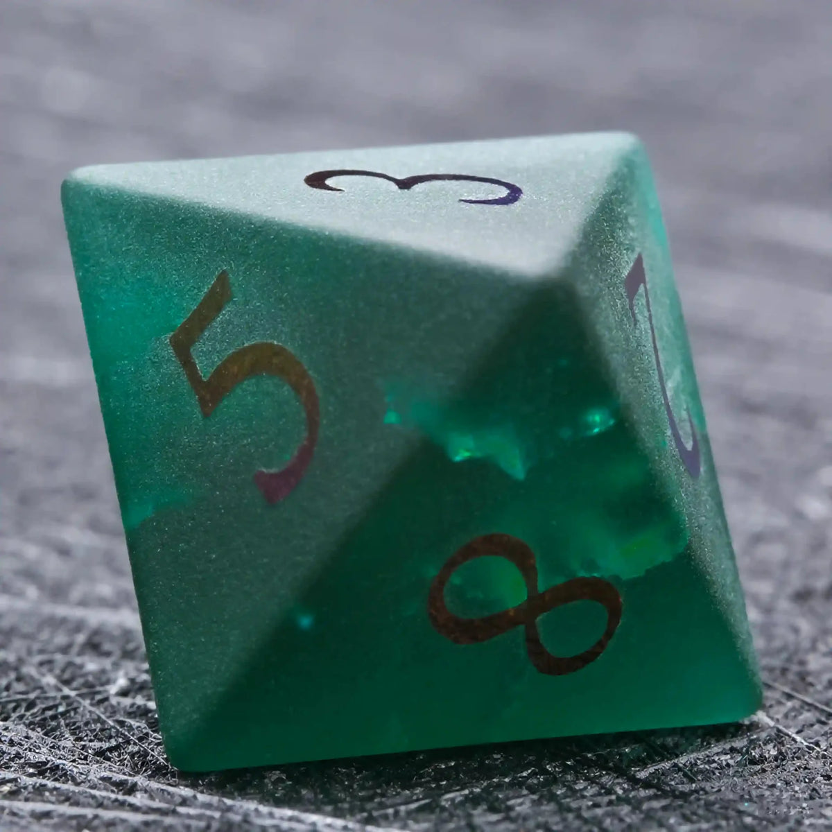 Frosted Gemstone DND Dice Set – Green Glass Frosted Gem DND Dice Set + Colored Fonts