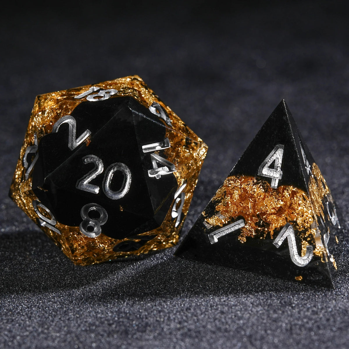 Galaxy Resin DND Dice Set – Black gold Galaxy resin DND D20 and D4 dice with silver numbers