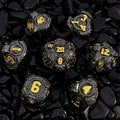 Gear Metal DND Dice Set – Black mechanical gear solid metal DND dice set with gold numbers