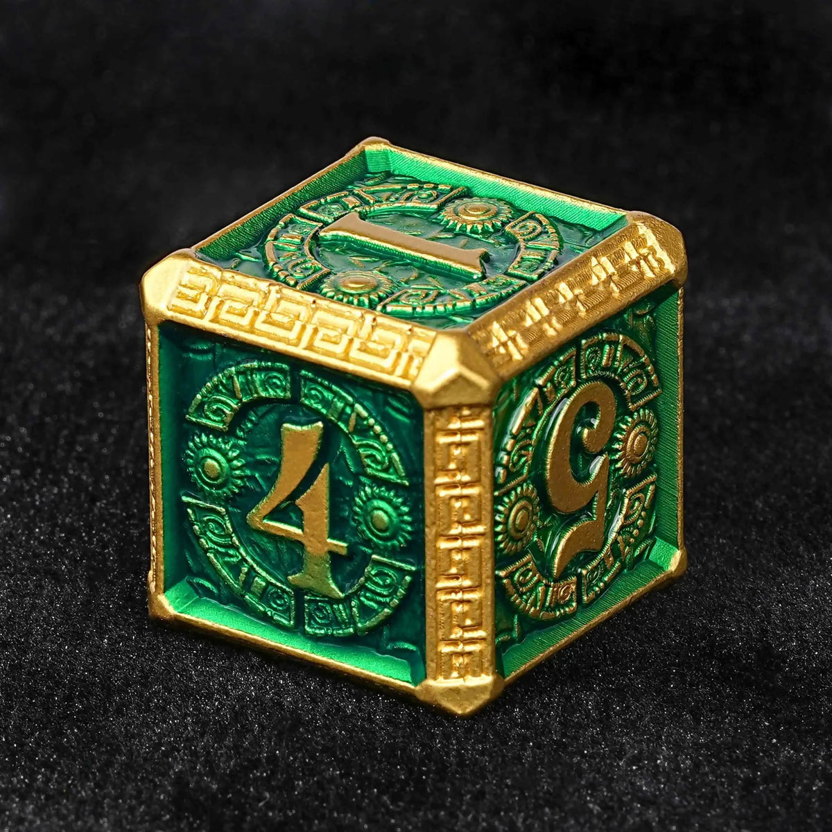 Gold Green Greek Metal DND Dice Set – Gold and Green Greek Retractable Metal DND Dice Set