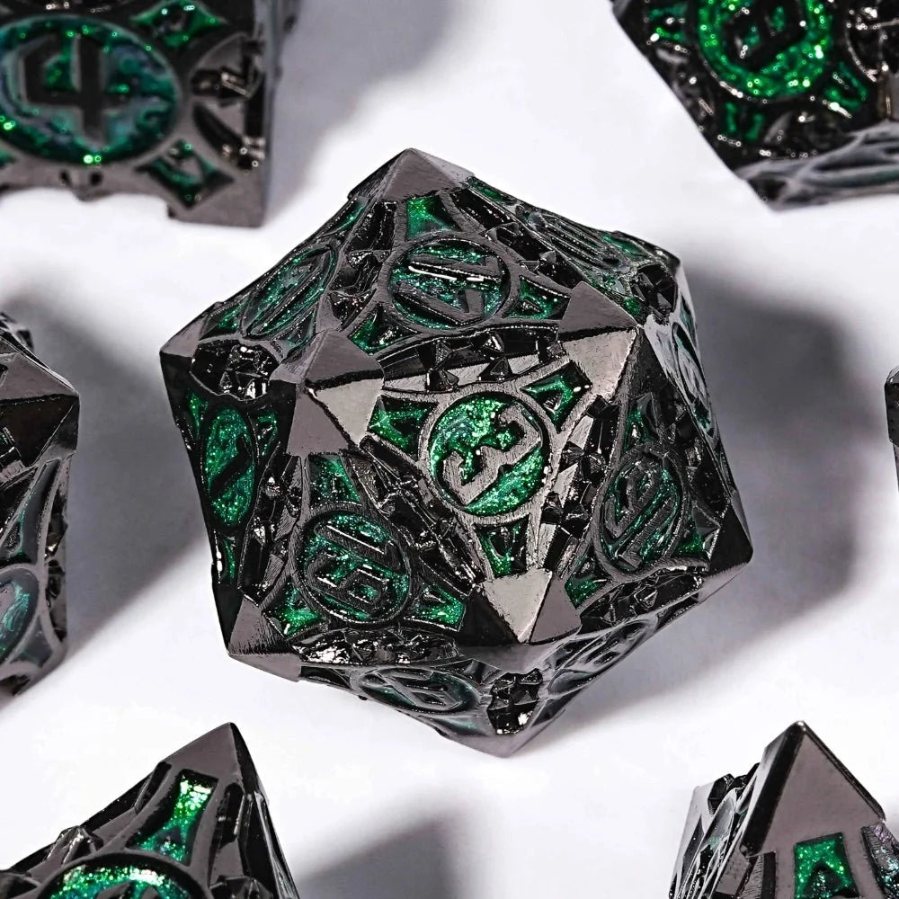Gothic Metal Sharp Edge Dice Set – Gothic sharp edge metal DND dice set