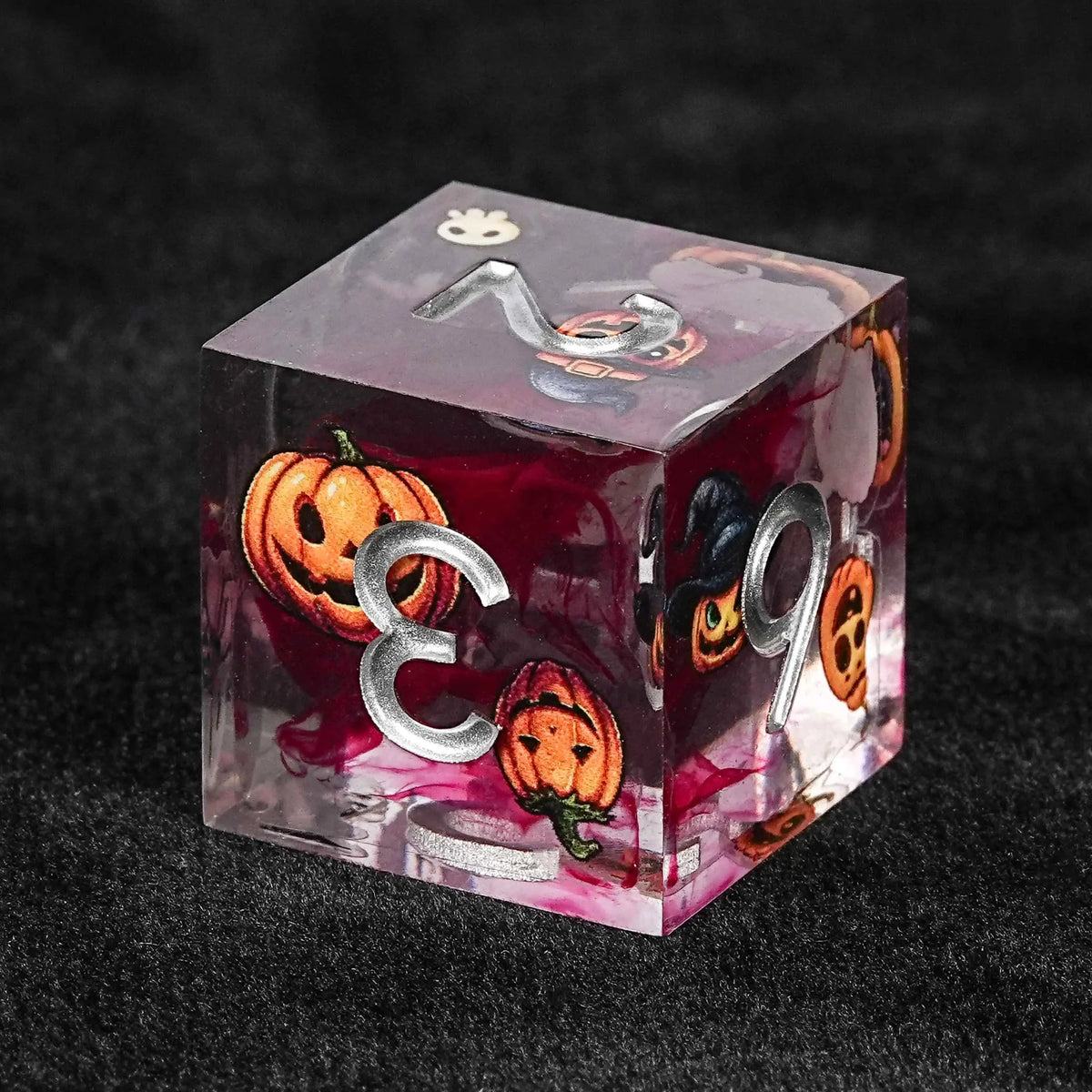Halloween Pumpkin Resin DND Dice Set – Halloween Gift: Transparent Blood Red Resin Pumpkin Monster DND D6 Dice with