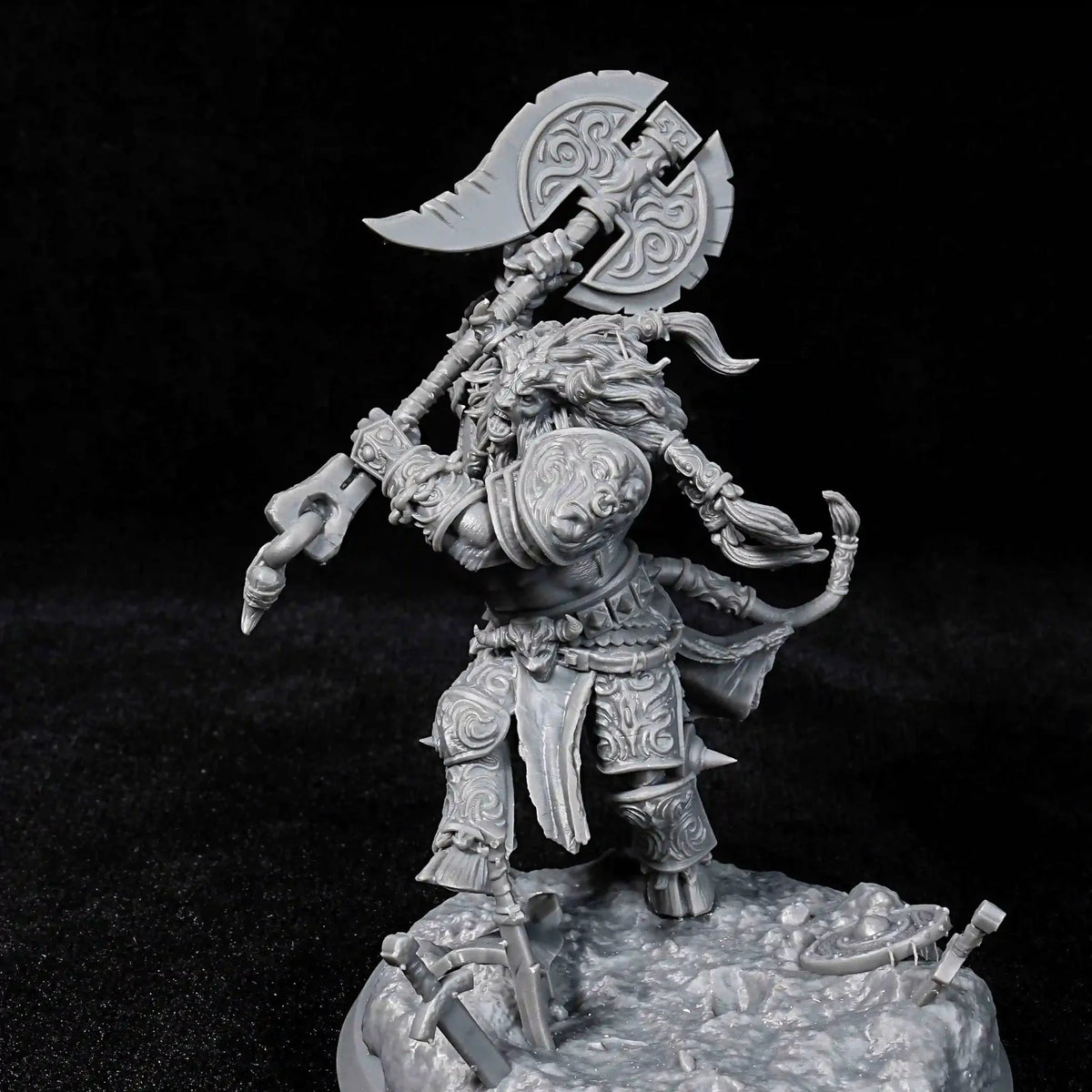 Heavy Minotaur RPG Miniature – Tabletop Model – Heavy Minotaur Warrior DND Character Miniature Model