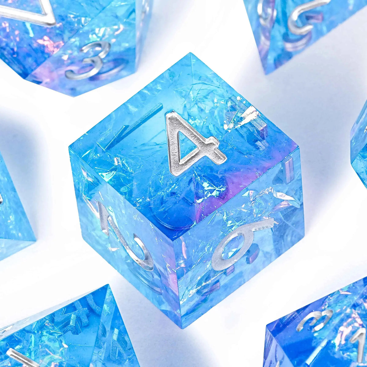 Iceberg Glitter Resin Sharp Edge Dice Set – Pink blue iceberg glitter sharp edge DND resin dice set + silver font