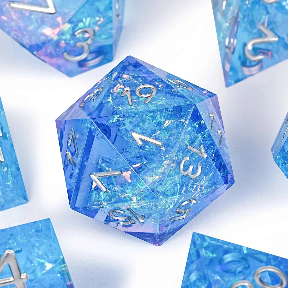 Iceberg Glitter Resin Sharp Edge Dice Set – Pink blue iceberg glitter sharp edge DND resin dice set + silver font